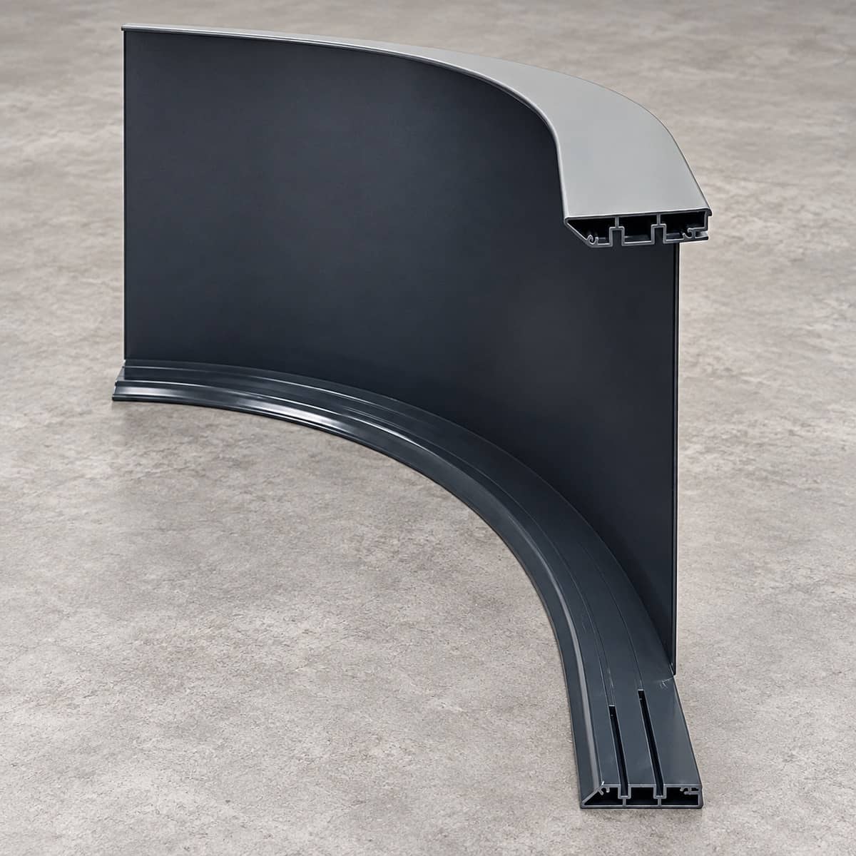 Gebogen aluminium dakrandprofiel met complexe doorsnede